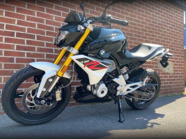 BMW G310R