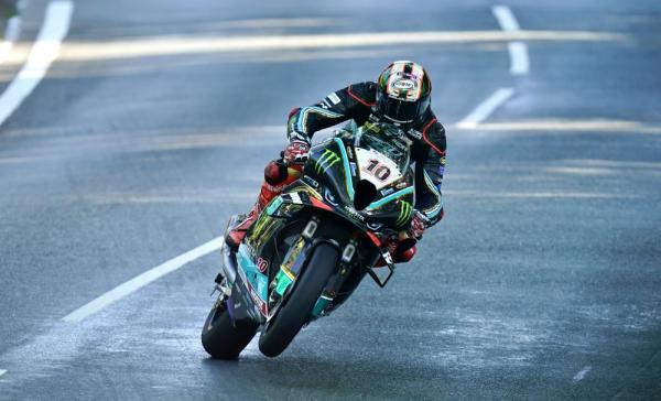 Peter Hickman, 2023 Isle of Man TT, Superbike. - IOMTT Press