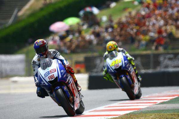 Jorge Lorenzo, Valentino Rossi, 2009 MotoGP Catalan Grand Prix. - Gold and Goose