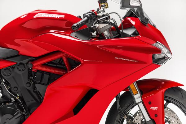 Ducati SuperSport bars