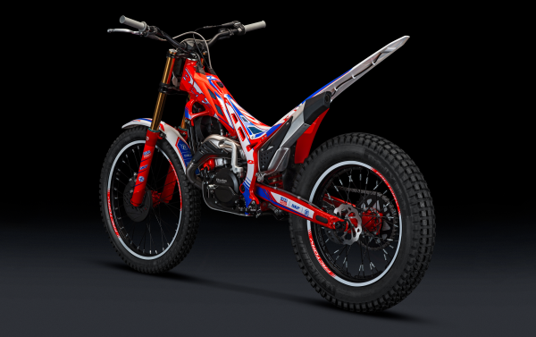 ​ 2023 Beta Evo Factory 300 2T​