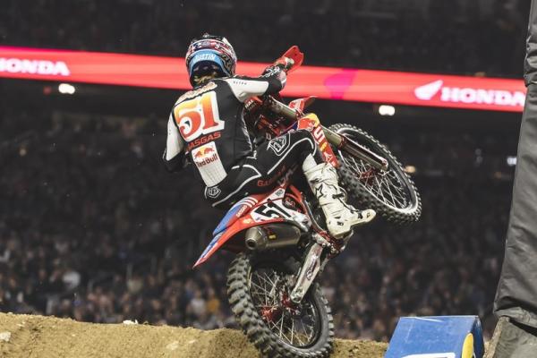 Justin Barcia, 2022 Detroit Supercross. - Align Media.