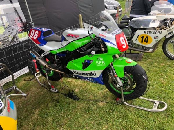 Andy Farrell Racing Kawasaki ZX750