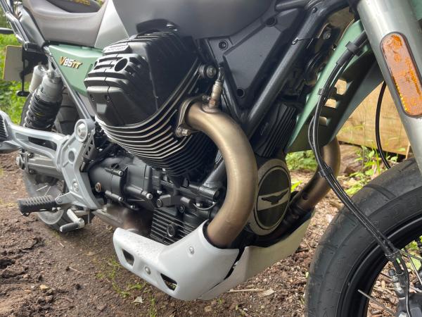 853cc v twin air-cooled