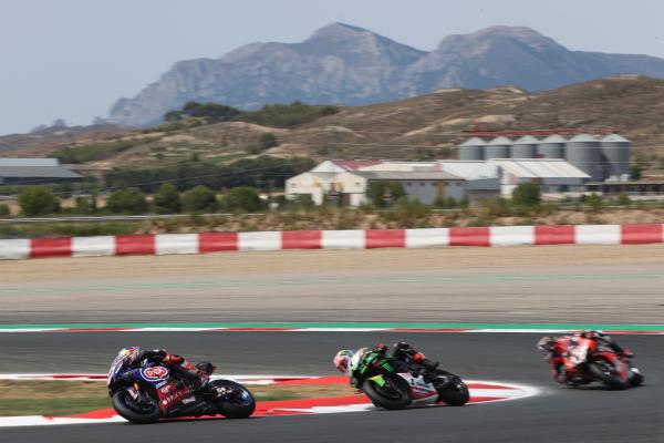 Toprak Razgatlioglu, Jonathan Rea, Scott Redding, 2021 Navarra WorldSBK. - Gold and Goose