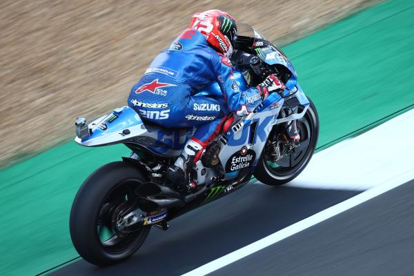 Alex Rins, 2022 British Grand Prix. - Gold and Goose