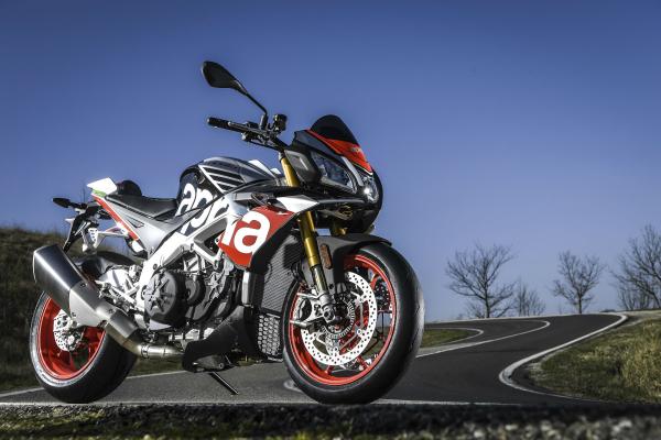 First ride: Aprilia Tuono V4 1100 Factory review