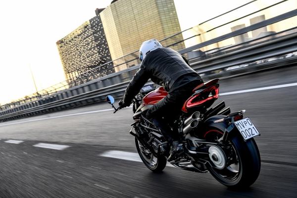 MV Agusta Brutale 1000 RR revealed