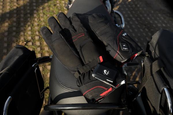 Furygan Genesis heated gloves, showing battery pack