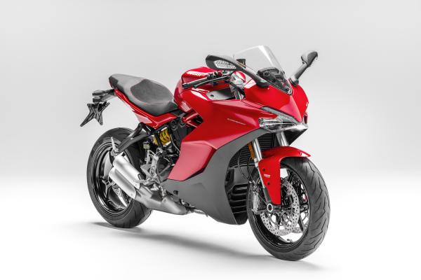 Ducati Supersport and Supersport S debut