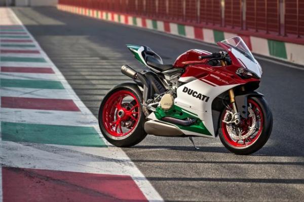 Ducati-Panigale-R-FE