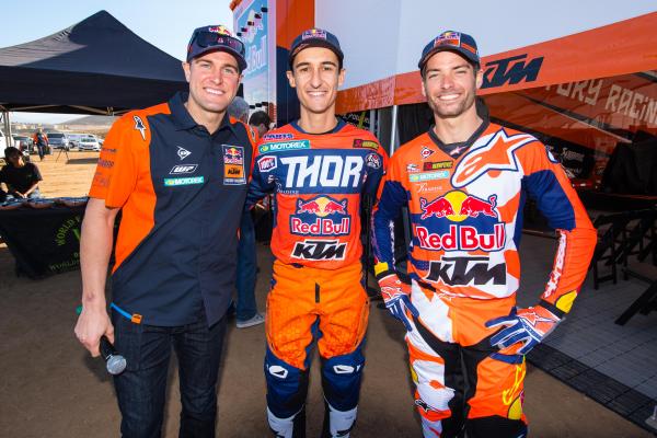 KTM unveils 450 SX-F Factory Edition and 2018 Supercross line-up