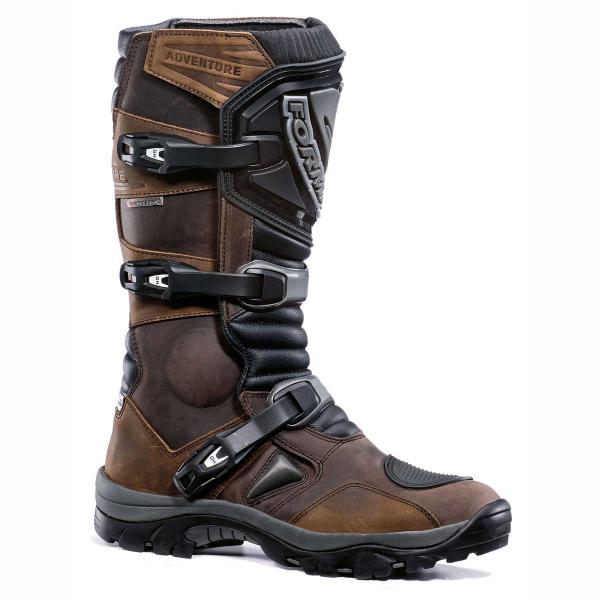 Forma Adventure boots