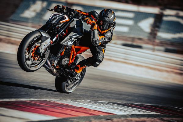 KTM 1290 Super Duke RR