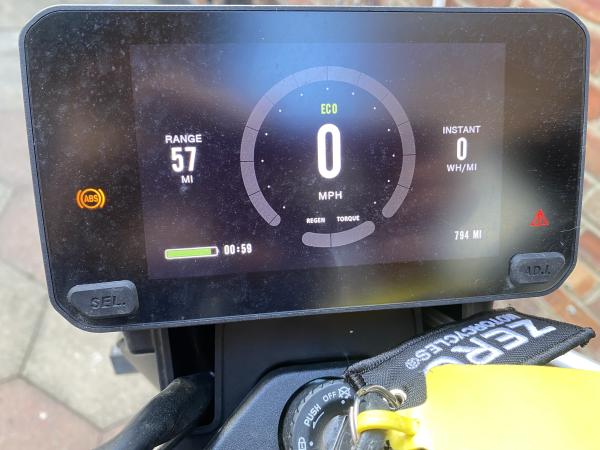 Zero Motorcycles FXE 7.2 11KW TFT Dash