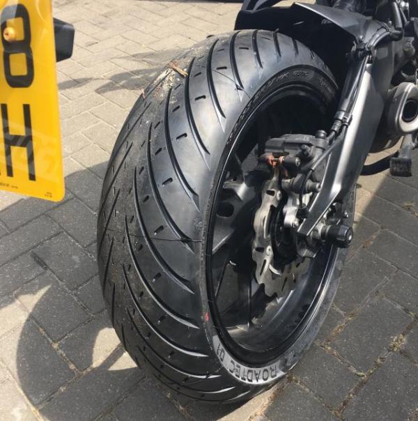 Metzeler Roadtec 01 tyres on Tracer 900