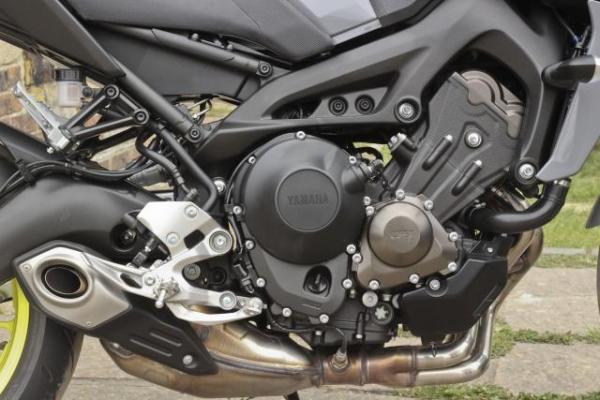 Yamaha MT-09 engine