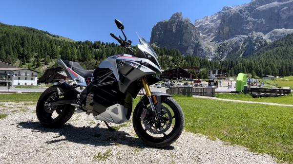 Energica Experia Bormio Ice 2022