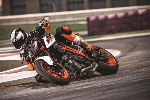 2017 KTM 1290 Super Duke R