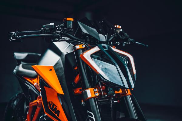 KTM 1290 Super Duke R 2020