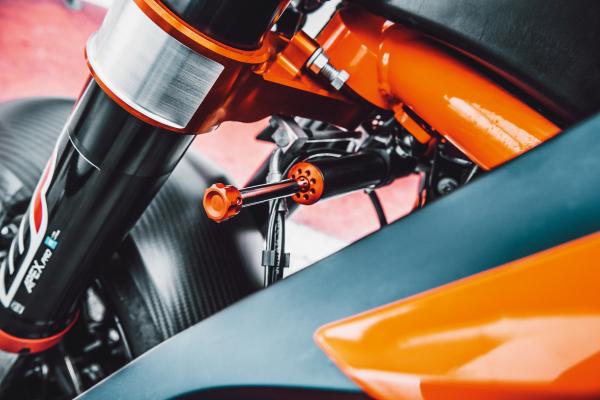 KTM 1290 Super Duke R 2020