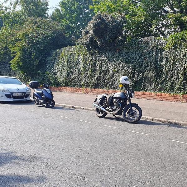 Hackney "park like a car" protest. - Save London Motorcycling