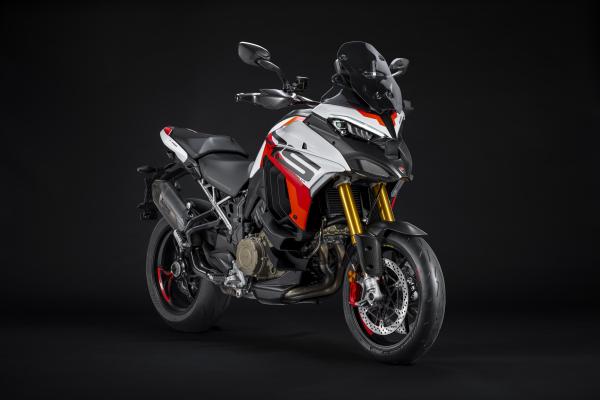 Ducati Multistrada - V4 RS - front