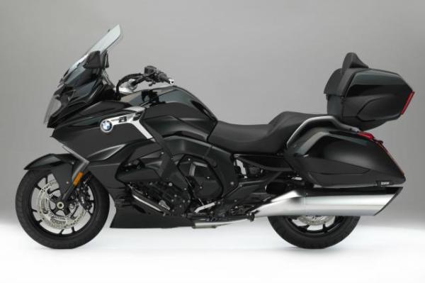 BMW K1600 Grand America debuts