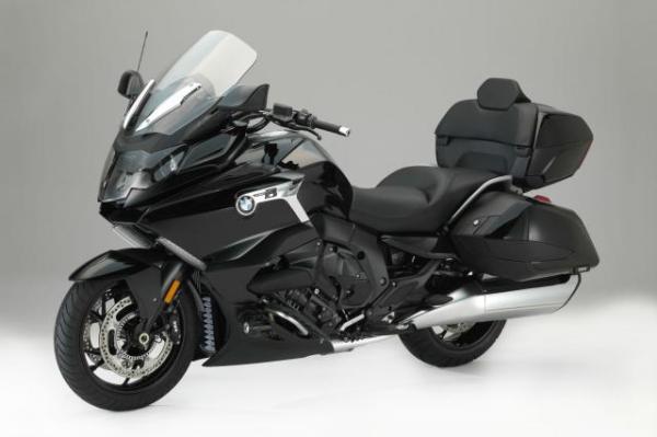 BMW K1600 Grand America debuts