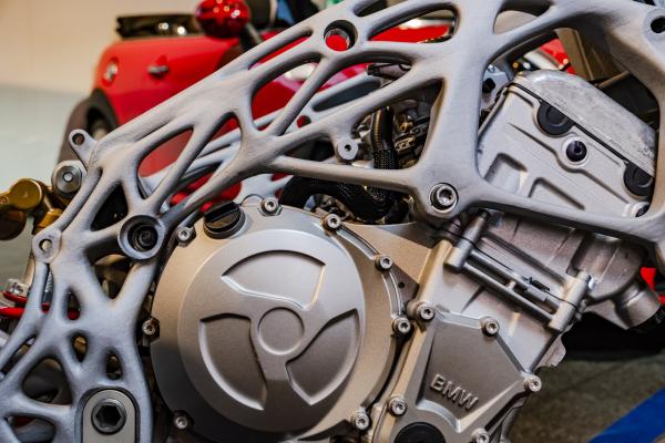 BMW reveal 3D-printed S1000RR chassis