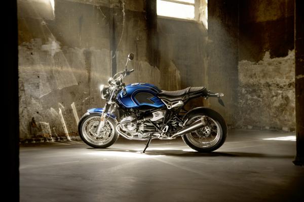 BMW R nineT /5 motorcycle