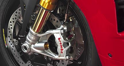 2023 Ducati Panigale V4 front fork, wheel and brake. - Ducati