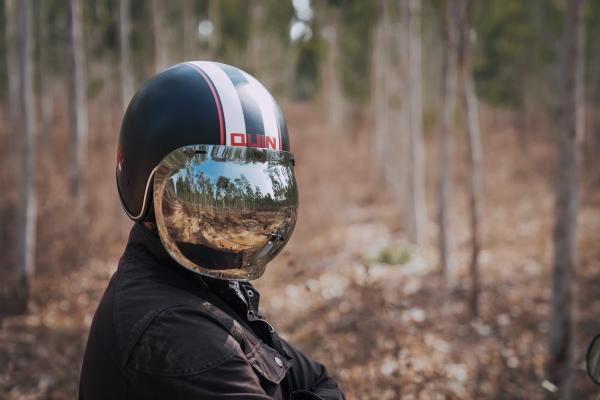 Kickstarter helmet claims to be first with inbuilt crash detection