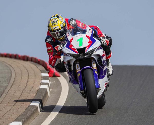 Glenn Irwin - Honda Racing CBR1000RR [credit: North West 200 Pacemaker]