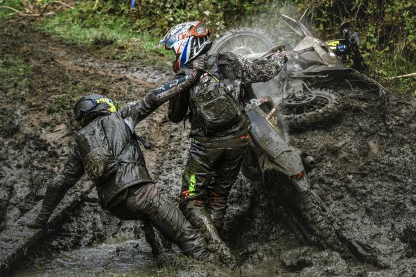 Manuel Lettenbichler hard enduro