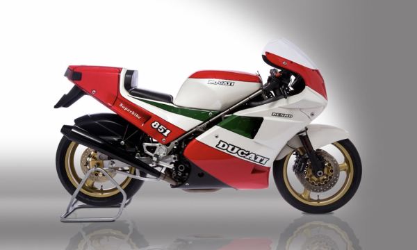 Ducati 851 Racing