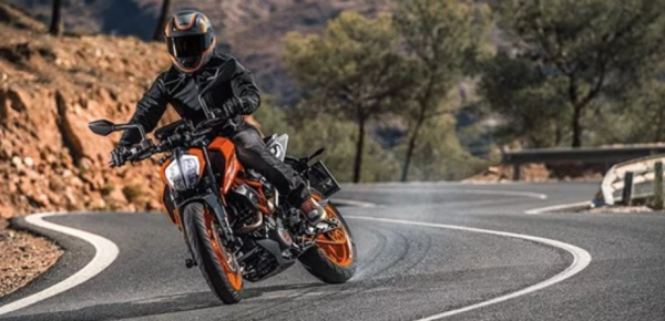 KTM 390 Duke