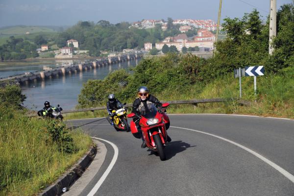 Touring-Brittany-by-motorcycles