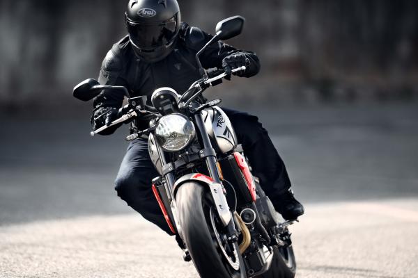 ‘Baby’ Bajaj-built Triumph Trident to rival Royal Enfield Meteor 350 incoming?