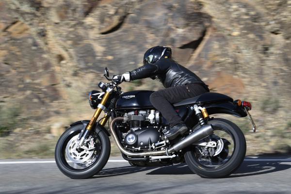 Triumph Thruxton RS Visordown Review