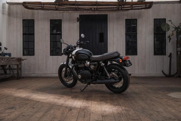 Triumph Bonneville T120 DGR edition