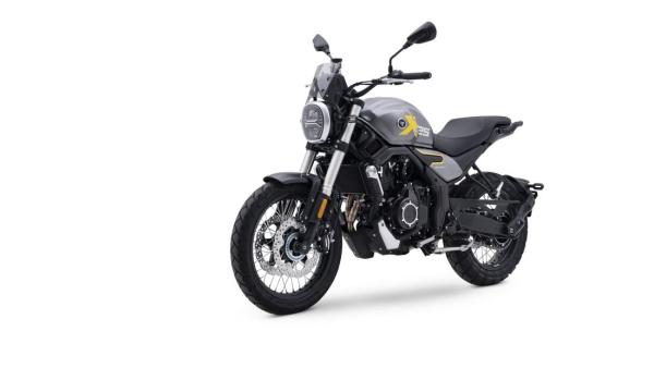 Voge 525 ACX. - Motorrad/Voge