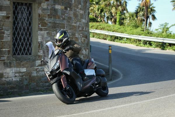 First ride: Yamaha X-MAX 300 review