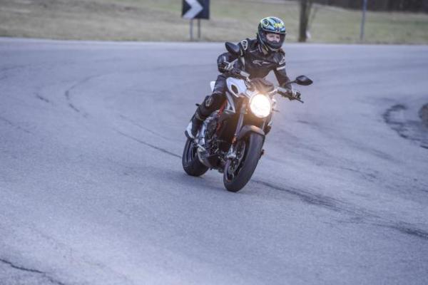 First ride: 2018 MV Agusta Brutale 800 RR 