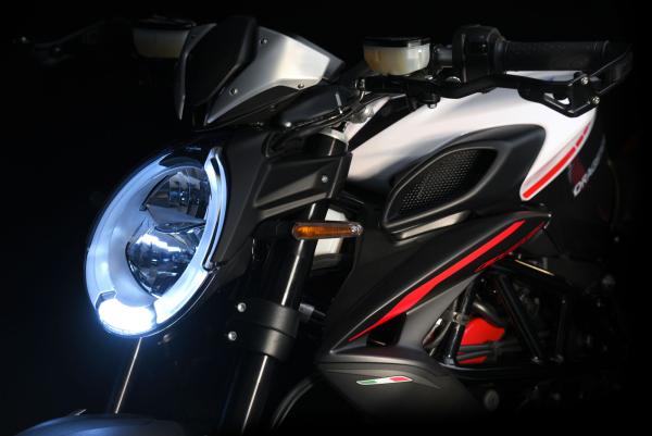 Updated MV Agusta Dragster 800 RR revealed at Eicma