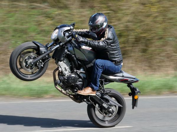 New bike test: Yamaha MT-07 v Suzuki SV650X