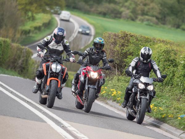 KTM 790 Duke vs Triumph Street Triple 765 vs Suzuki GSX-S750