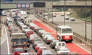 M4 bus lane to be axed