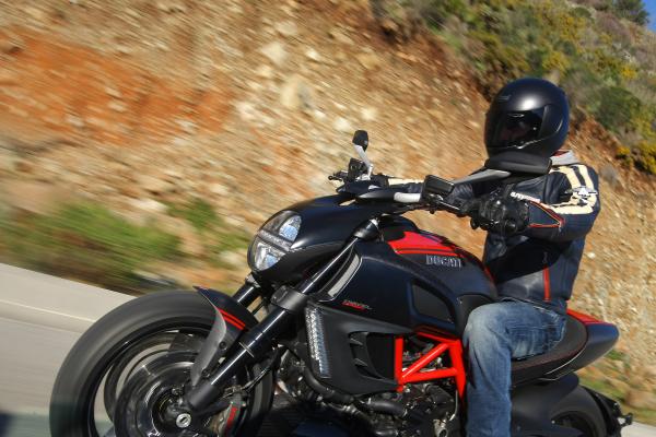 Ducati Diavel Carbon review