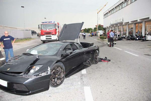 Lamborghini destroys bike dealership